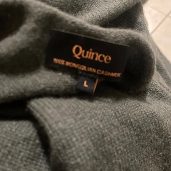 Quince L Mongolian Cashmere Boatneck Sweater - Picture 4 of 14